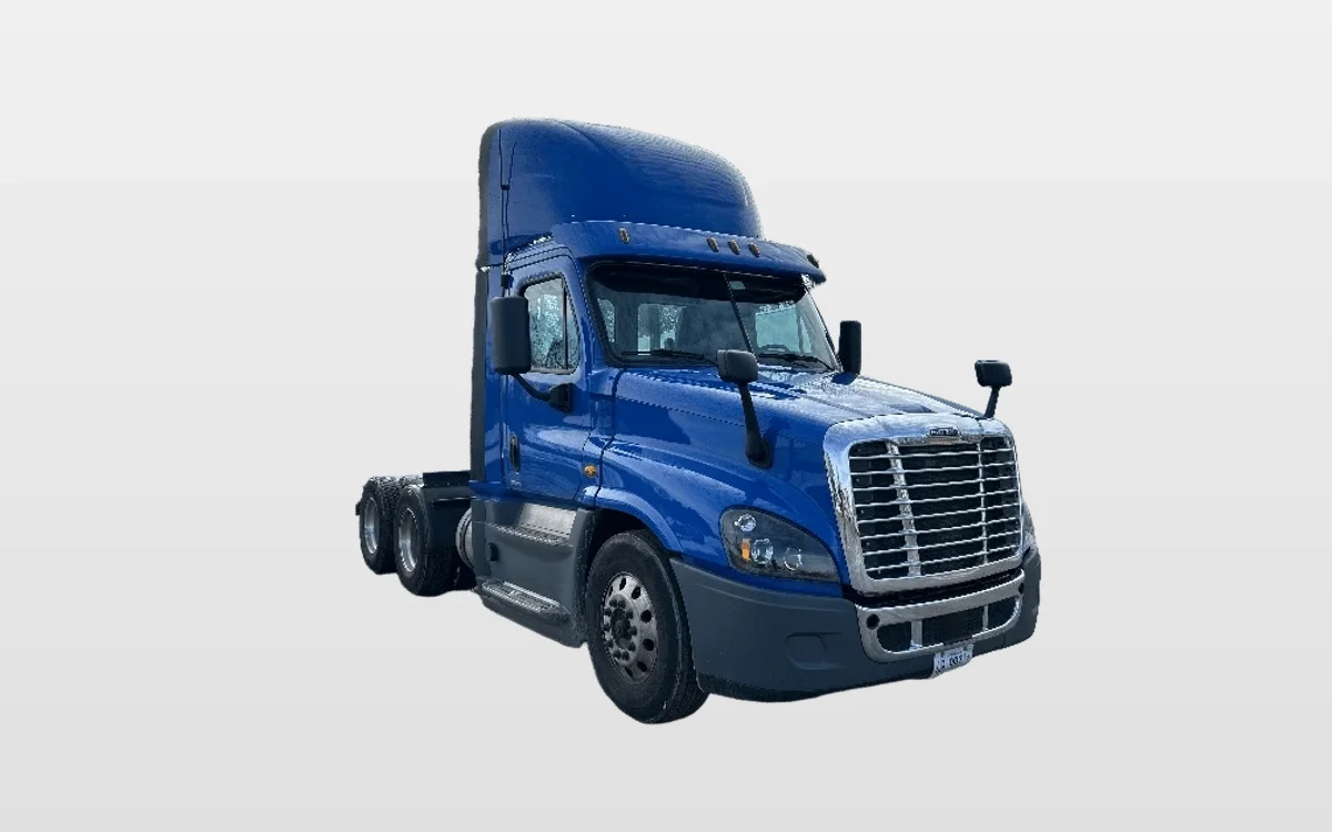 2018 Freightliner - image 1