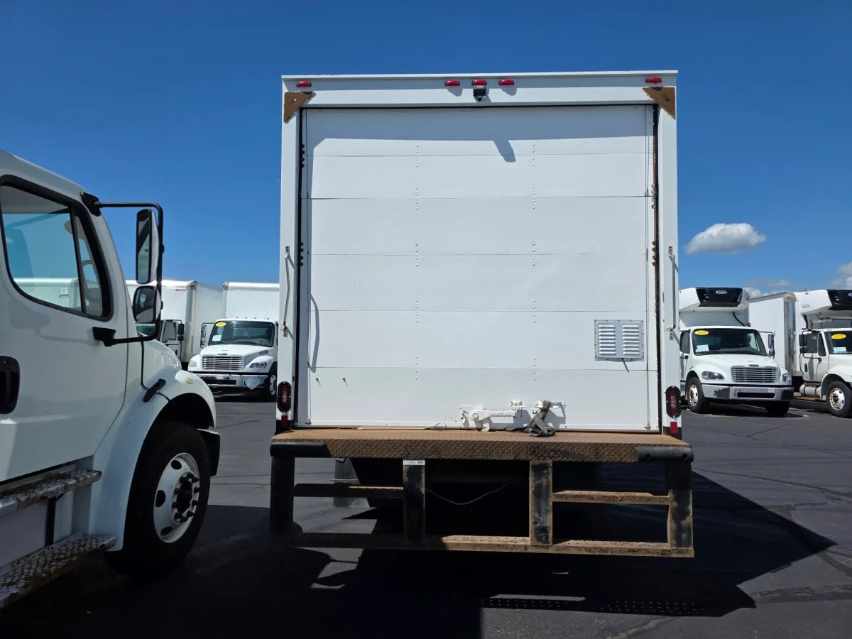 2021 International MV - image 5