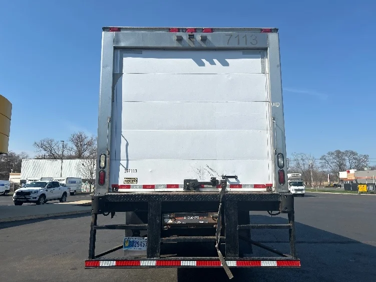 2019 Freightliner M2 106 - image 7