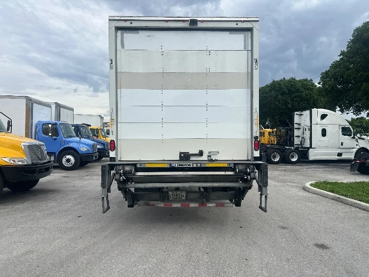 2020 Freightliner eM2 in Medley, FL — photo 7