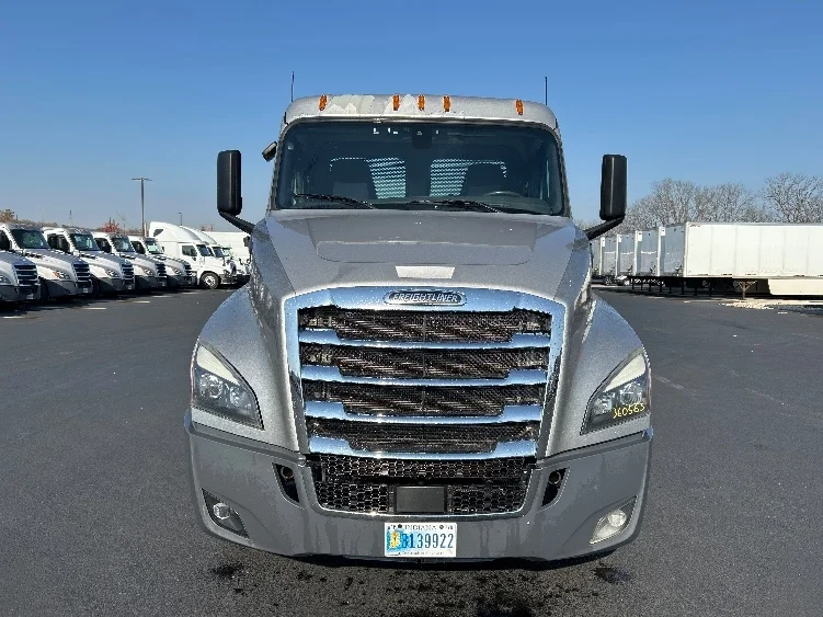 2020 Freightliner Cascadia in Piqua, OH