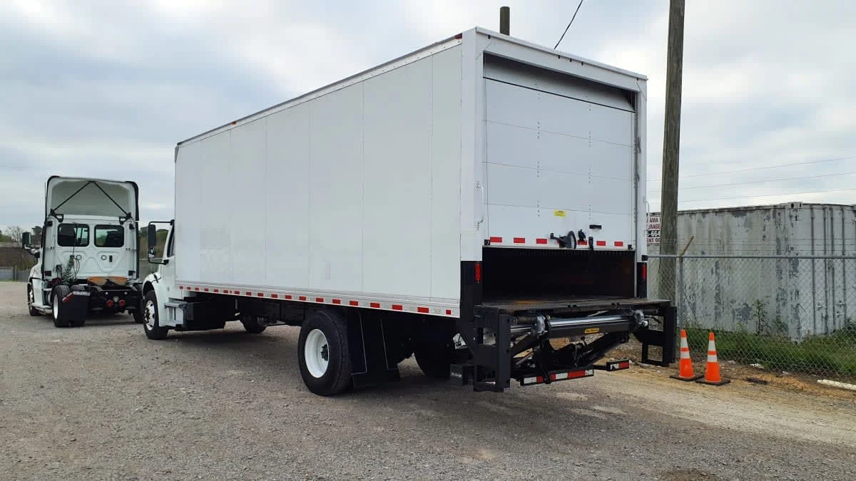 2020 Freightliner M2 106 in Birmingham, AL — photo 6