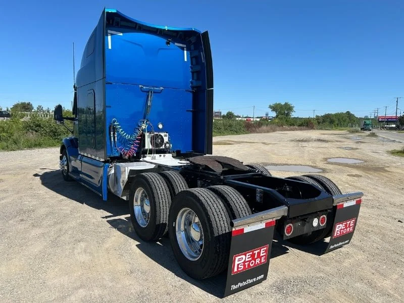 2023 Peterbilt 579 in Richmond, VA — photo 5