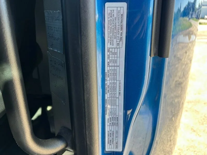 2023 Peterbilt 579 in Richmond, VA — photo 16