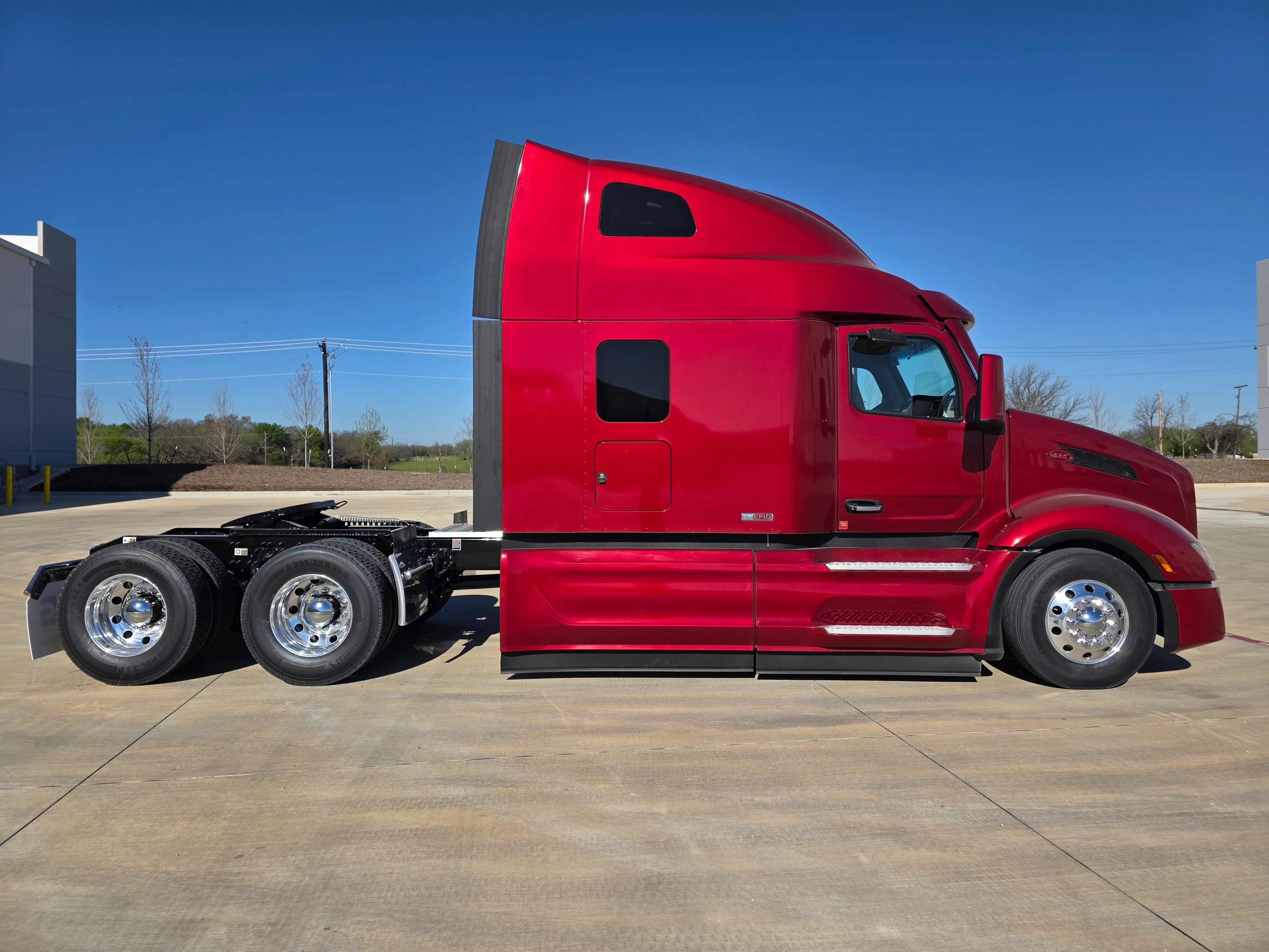 2027 Peterbilt 579 in Fort Smith, AR — photo 6