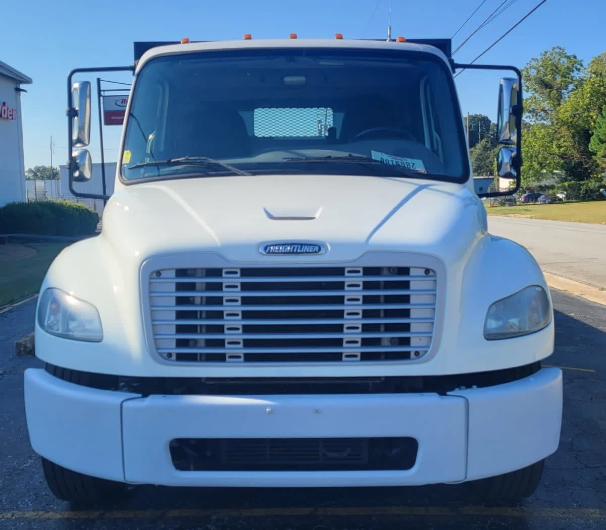 2019 Freightliner M2 106 in Jacksonville, FL — photo 2