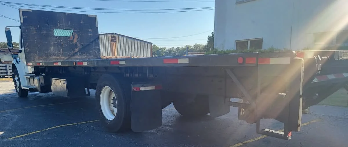 2019 Freightliner M2 106 in Jacksonville, FL — photo 5