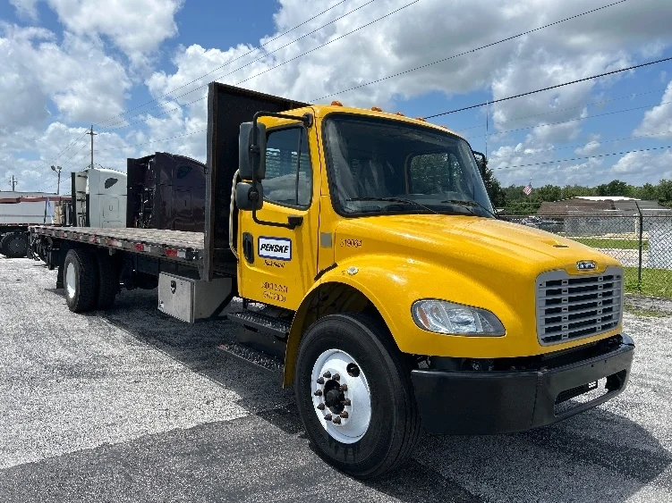 2019 Freightliner M2 106 in South San Francisco, CA