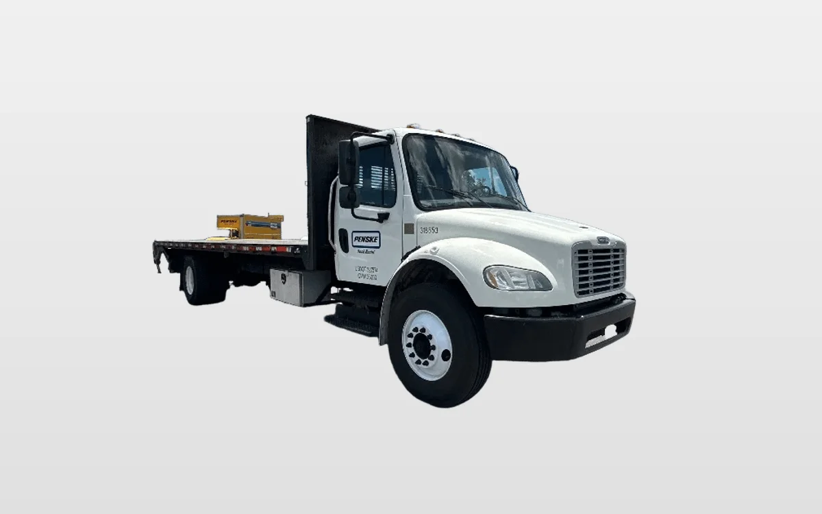 2019 Freightliner M2 106 - image 1
