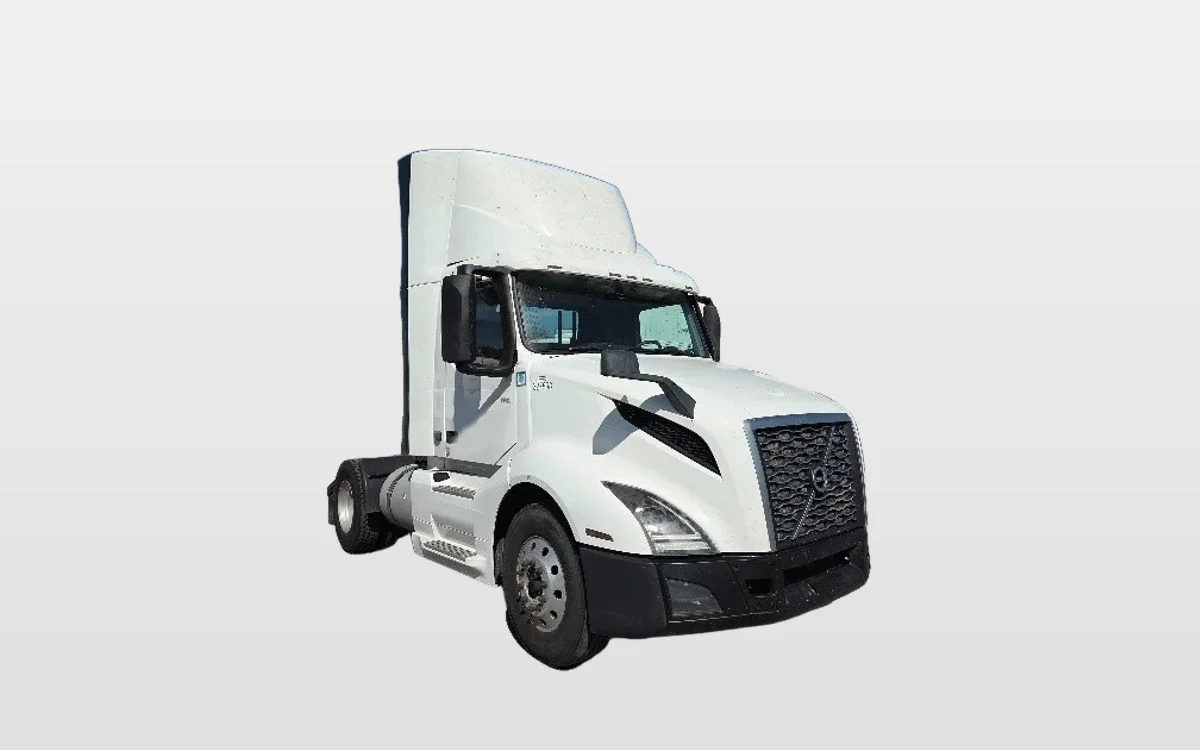 2019 Volvo - image 1