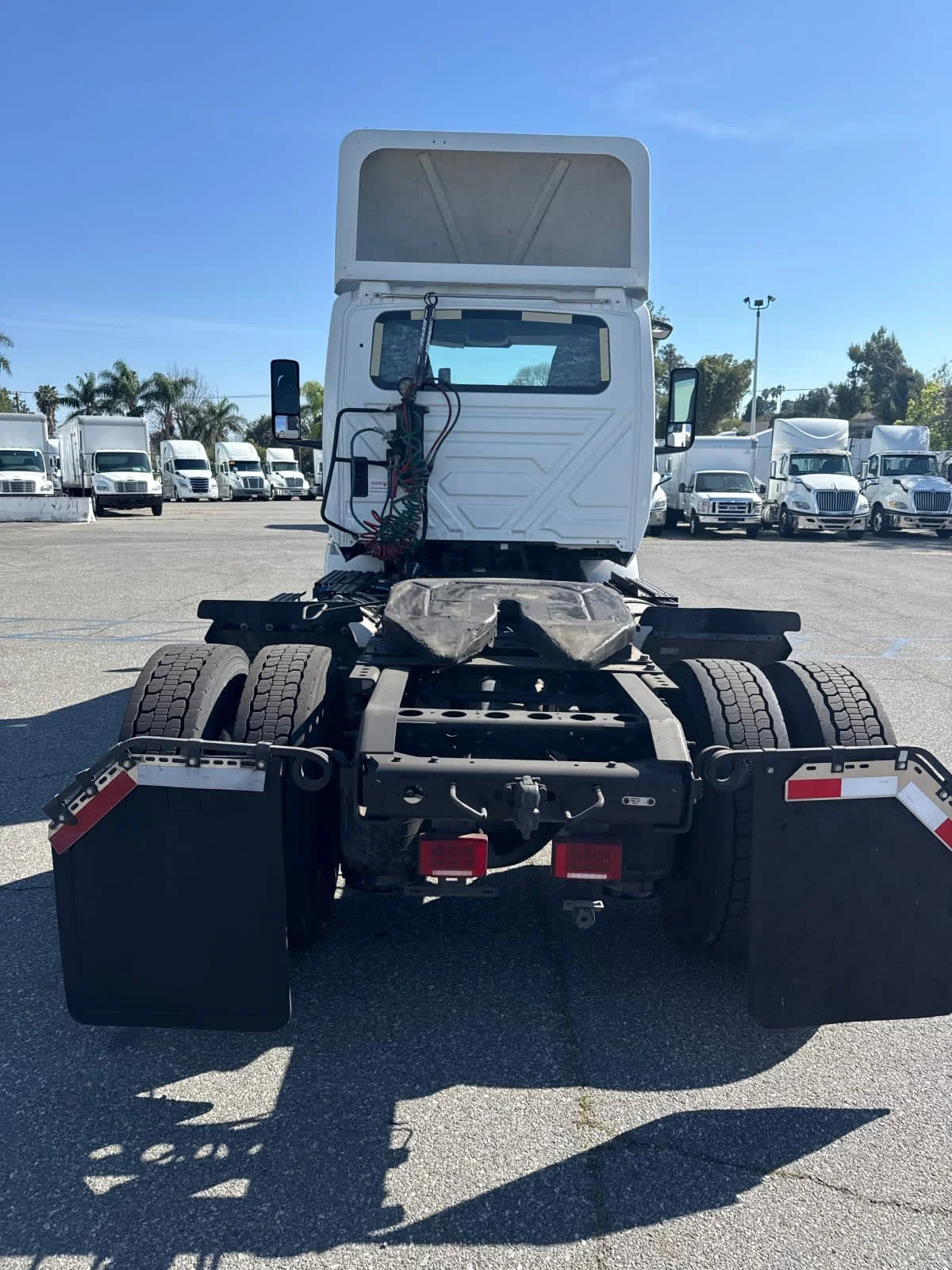 2019 International RH - image 5