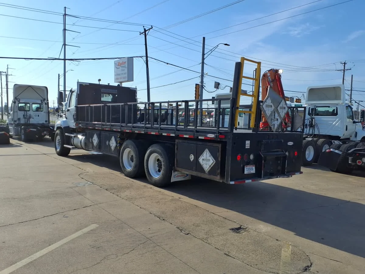 2020 Freightliner 114SD in Dallas, TX — photo 6