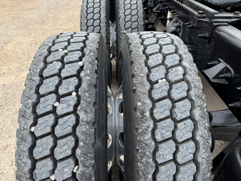 2021 Peterbilt 579 - image 6