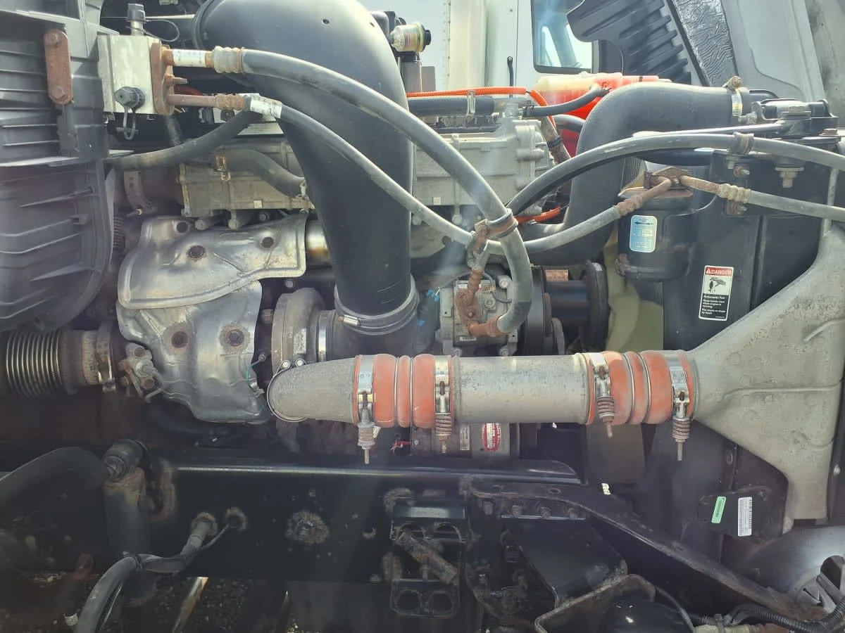 2018 Freightliner Cascadia - image 11