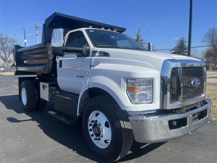 2026 Ford F-750 in Chicago, IL — photo 10