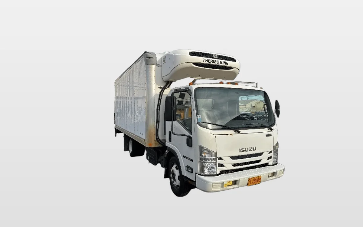 2019 Isuzu NQR - image 1