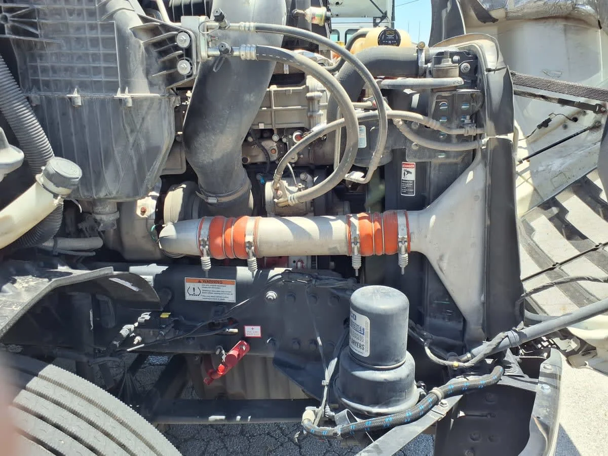 2021 Freightliner in Fort Worth, TX — photo 9