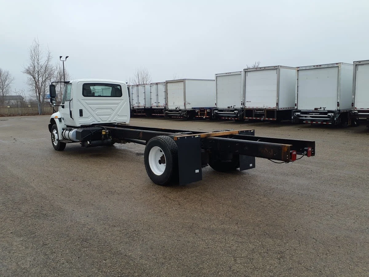 2019 International 4300 in Wayland, MI — photo 6
