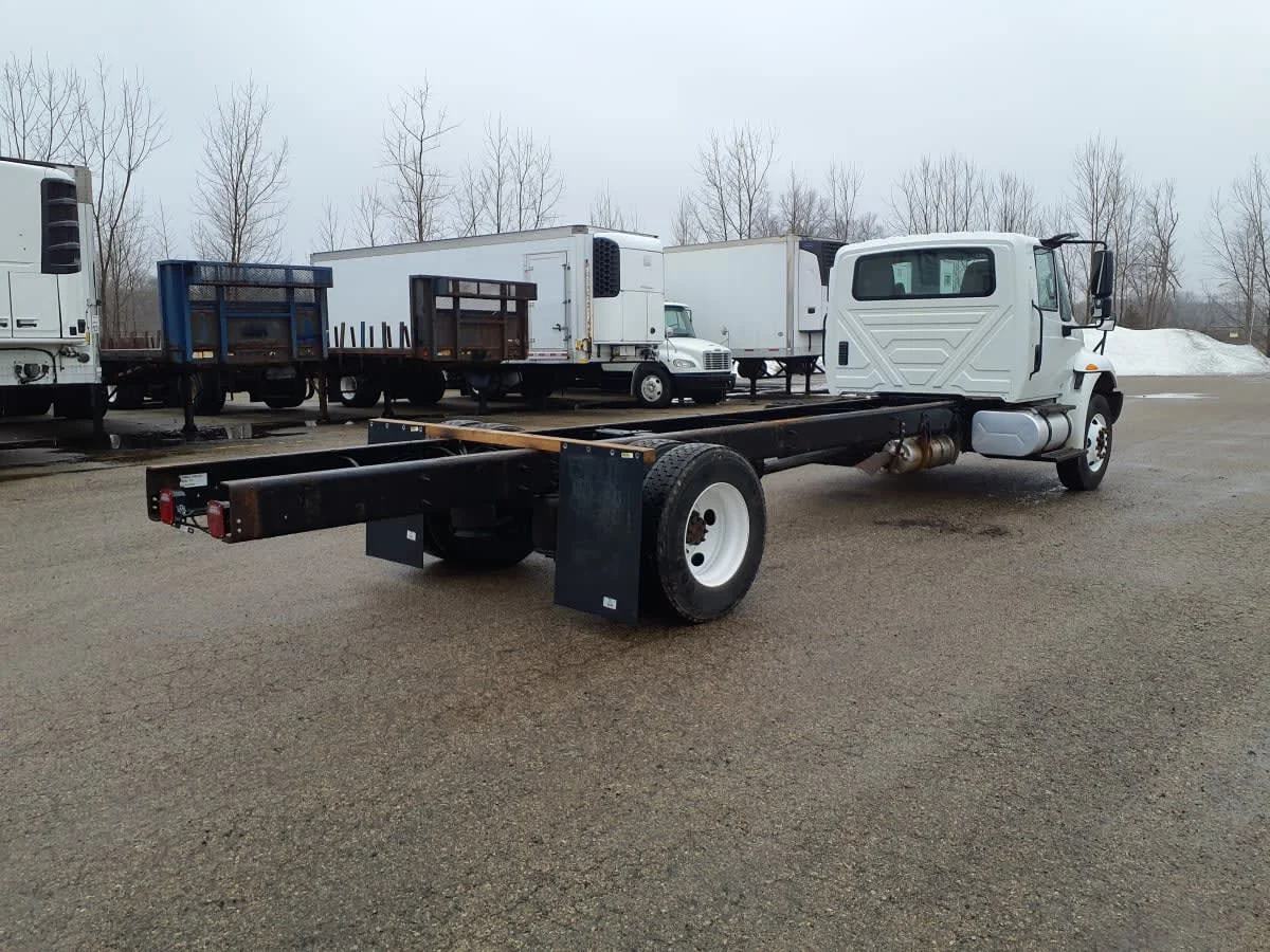 2019 International 4300 in Wayland, MI — photo 4