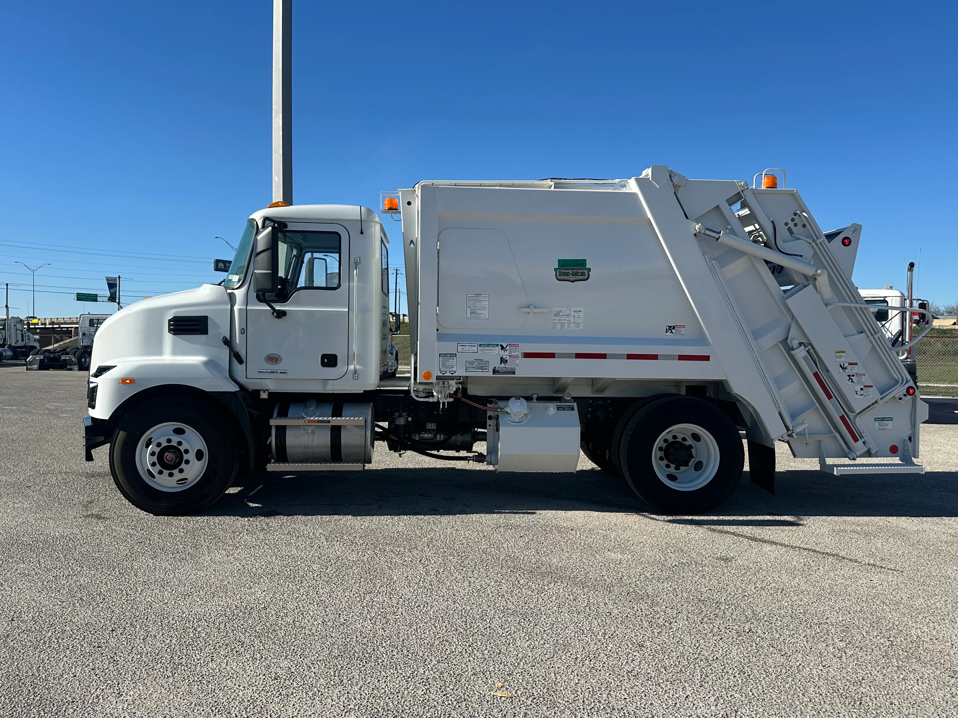 2026 Mack MD in San Antonio, TX — photo 7
