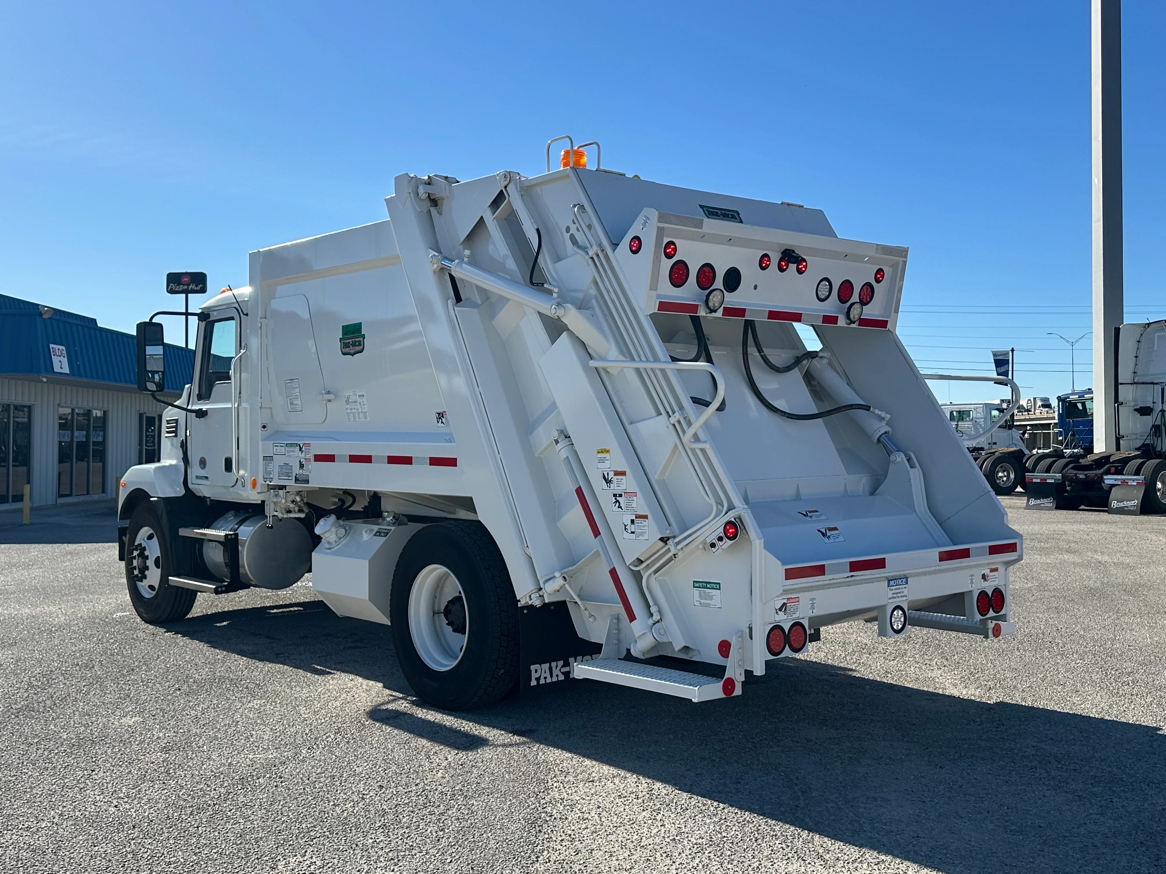 2026 Mack MD in San Antonio, TX — photo 5