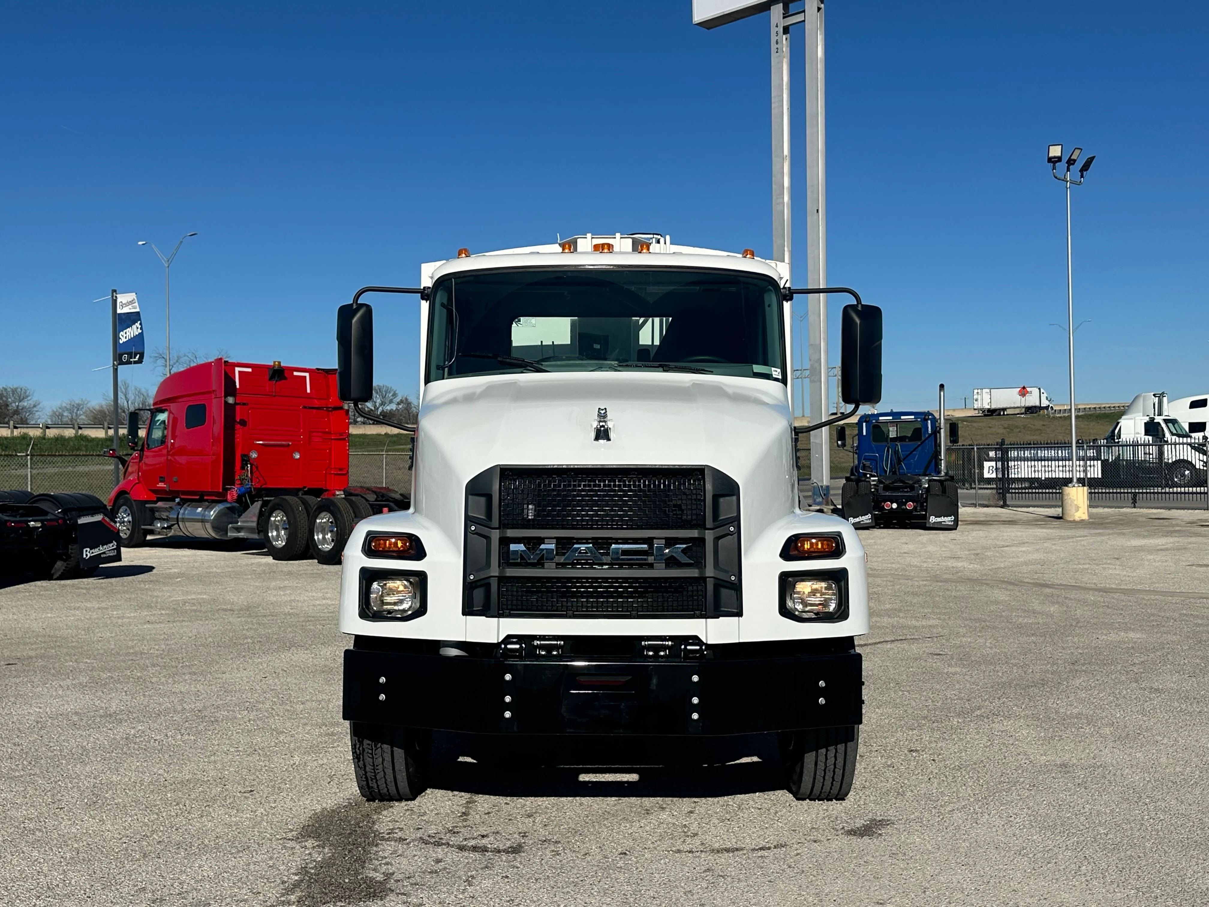 2026 Mack MD in San Antonio, TX — photo 2