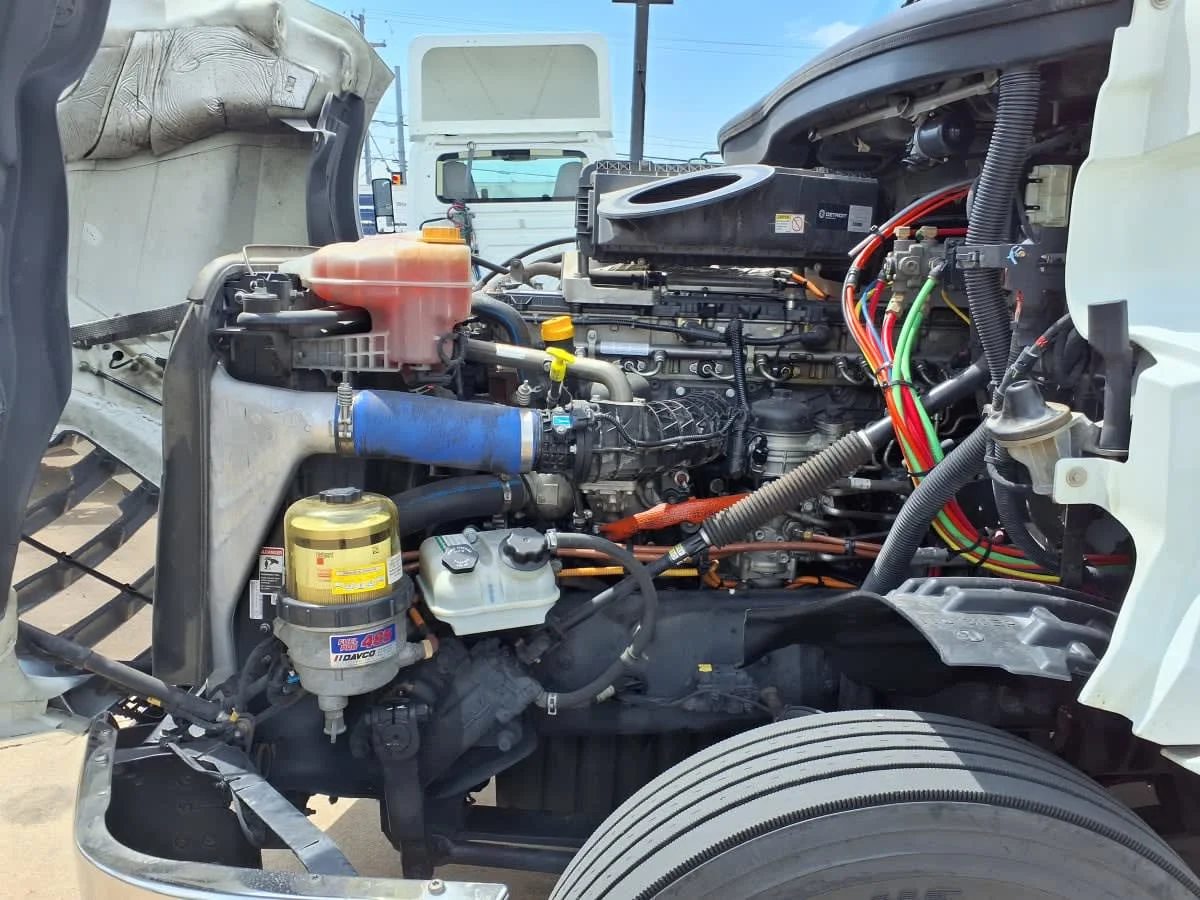 2023 Freightliner in Dallas, TX — photo 8