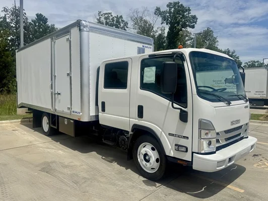 2027 Isuzu NPR