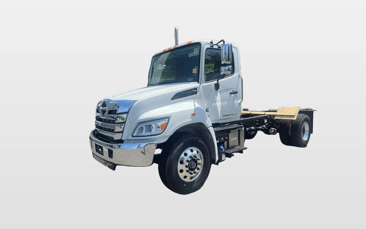 2026 Hino L7 - image 1