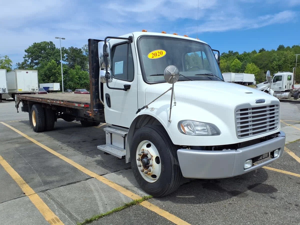 2020 Freightliner M2 106 in Knoxville, TN — photo 3
