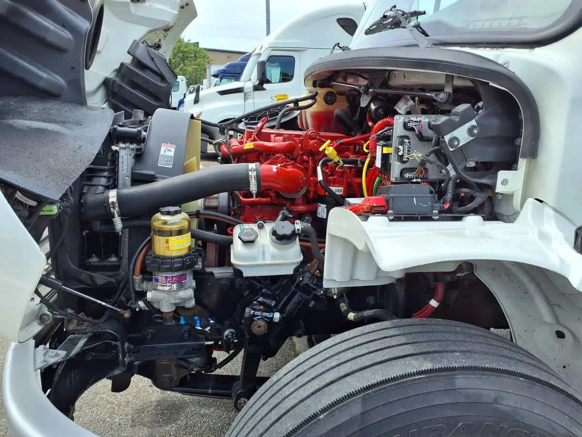 2020 Freightliner M2 106 in Knoxville, TN — photo 9