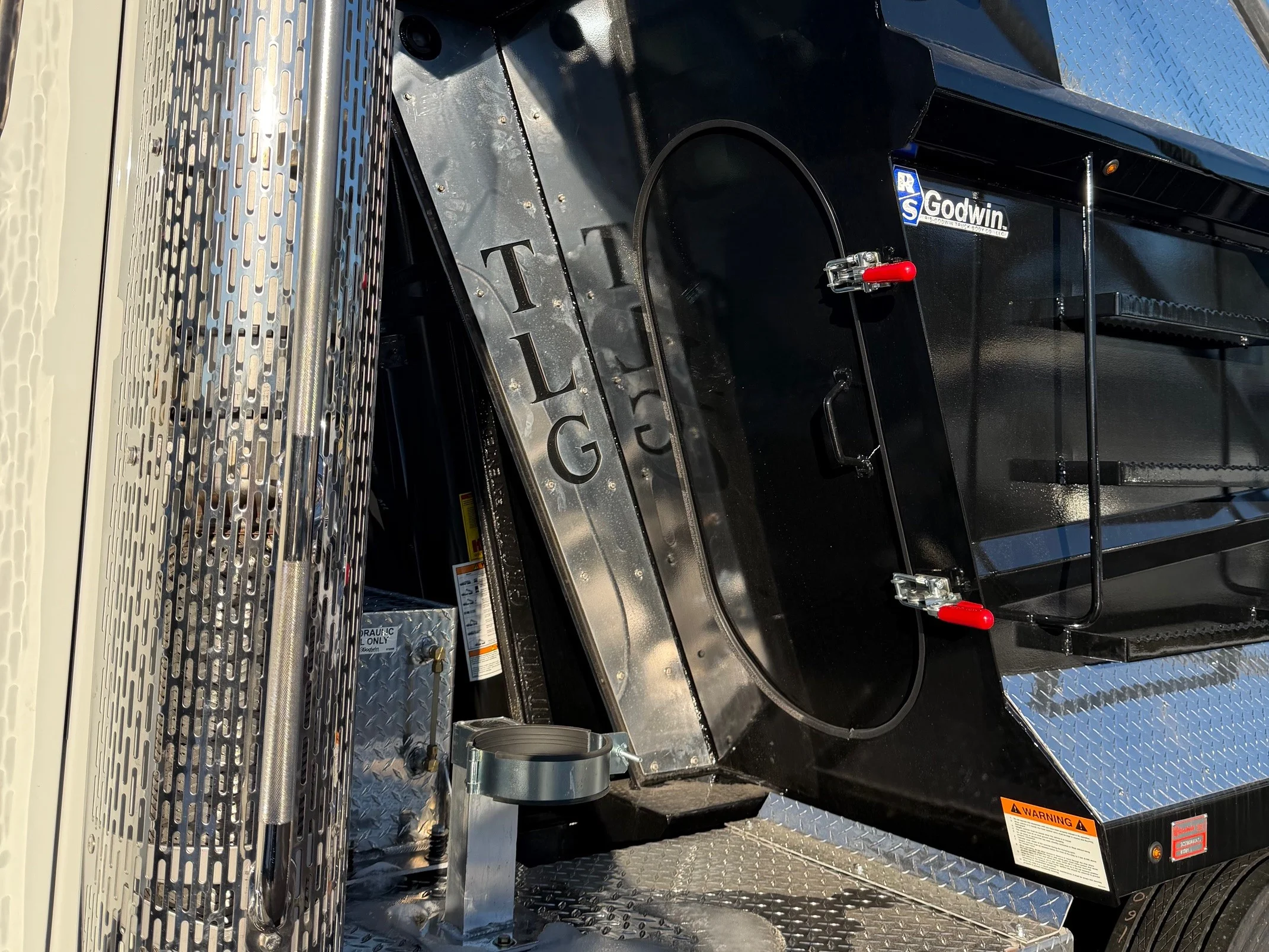 2026 Peterbilt 567 in Raleigh, NC — photo 8