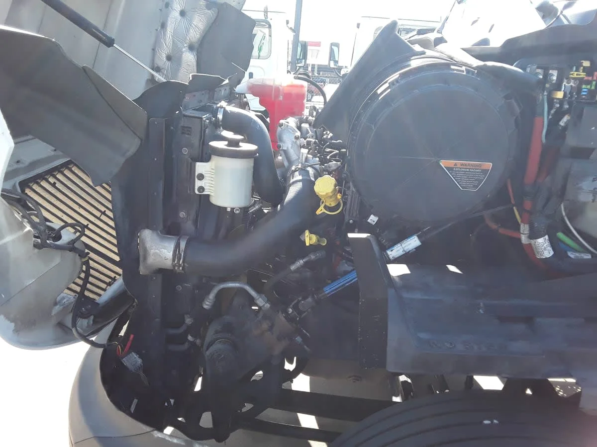 2020 International RH - image 8