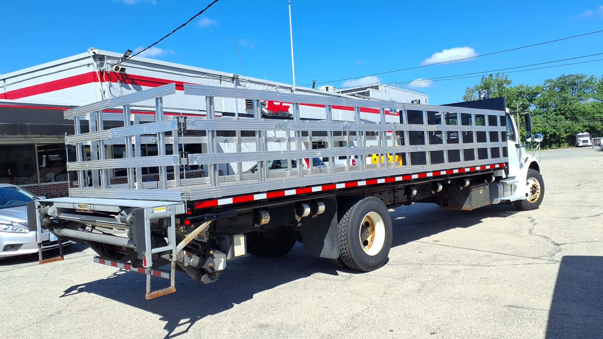 2020 Freightliner M2 106 in Warwick, RI — photo 4