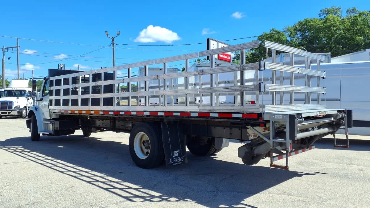 2020 Freightliner M2 106 in Warwick, RI — photo 6