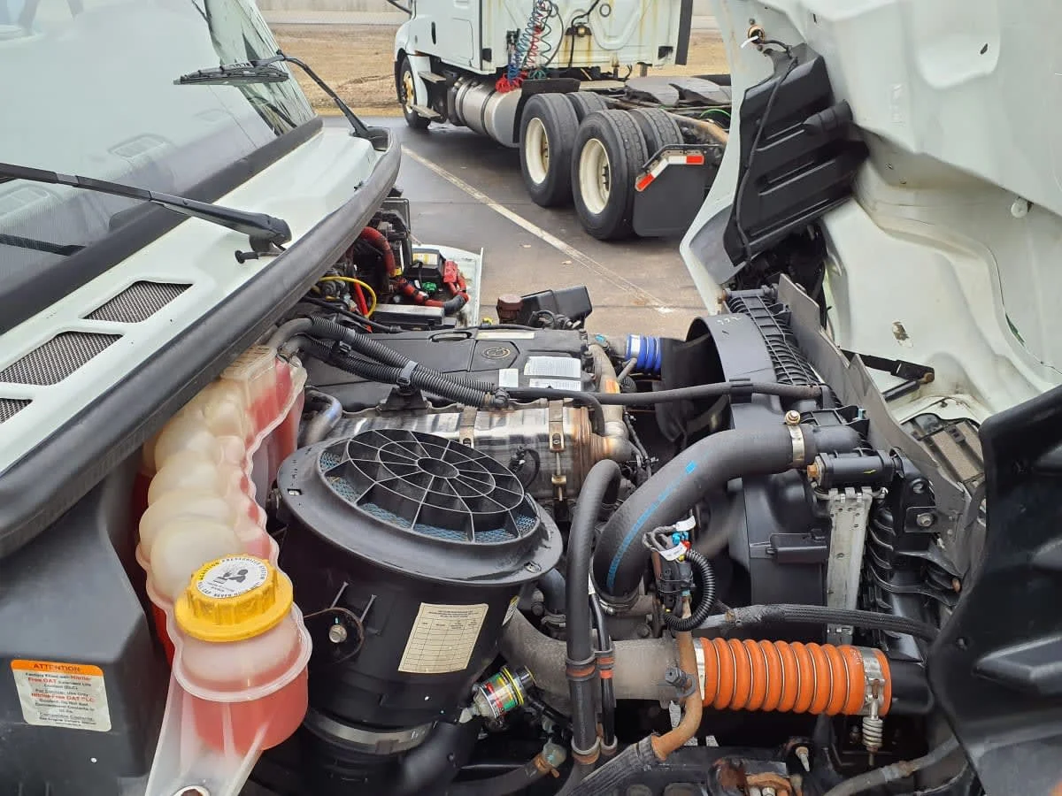 2022 Freightliner M2 106 - image 10