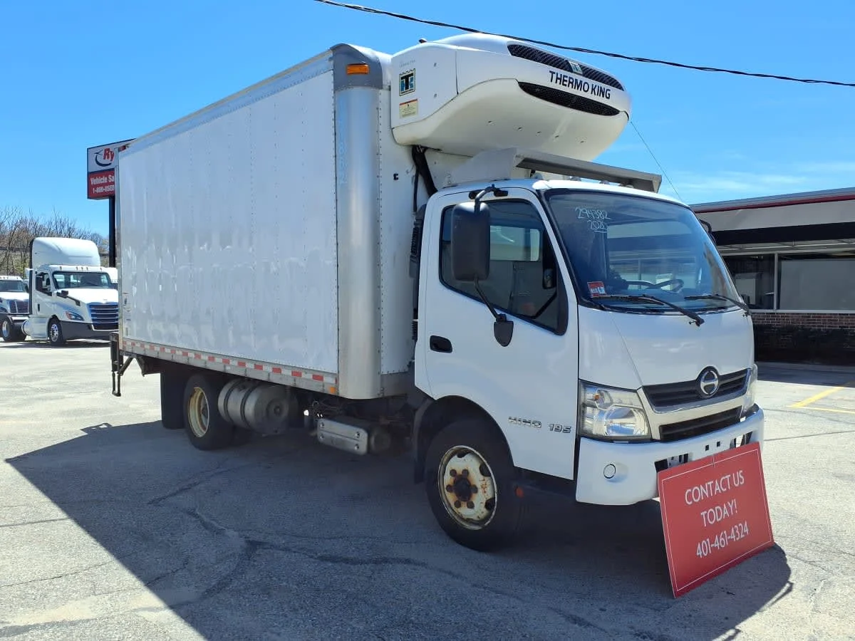 2020 Hino 195 in Warwick, RI — photo 3