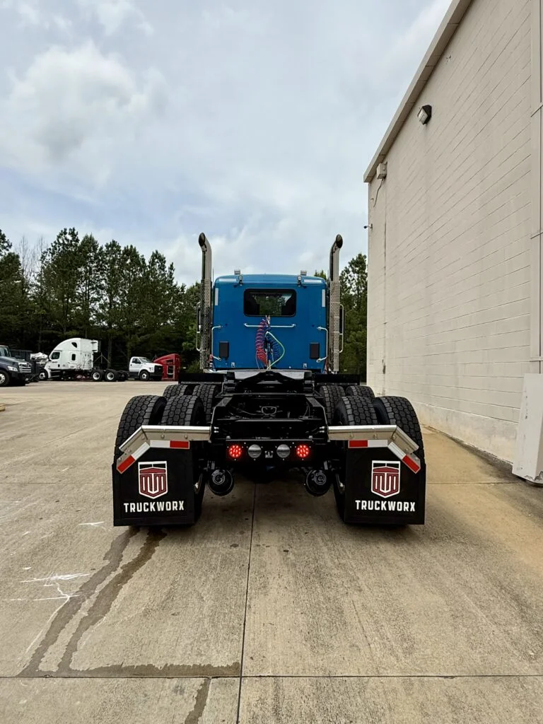 2027 Kenworth in Huntsville, AL — photo 5