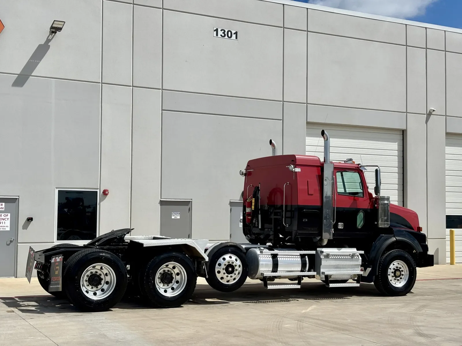 2015 Western Star 4900 - image 5