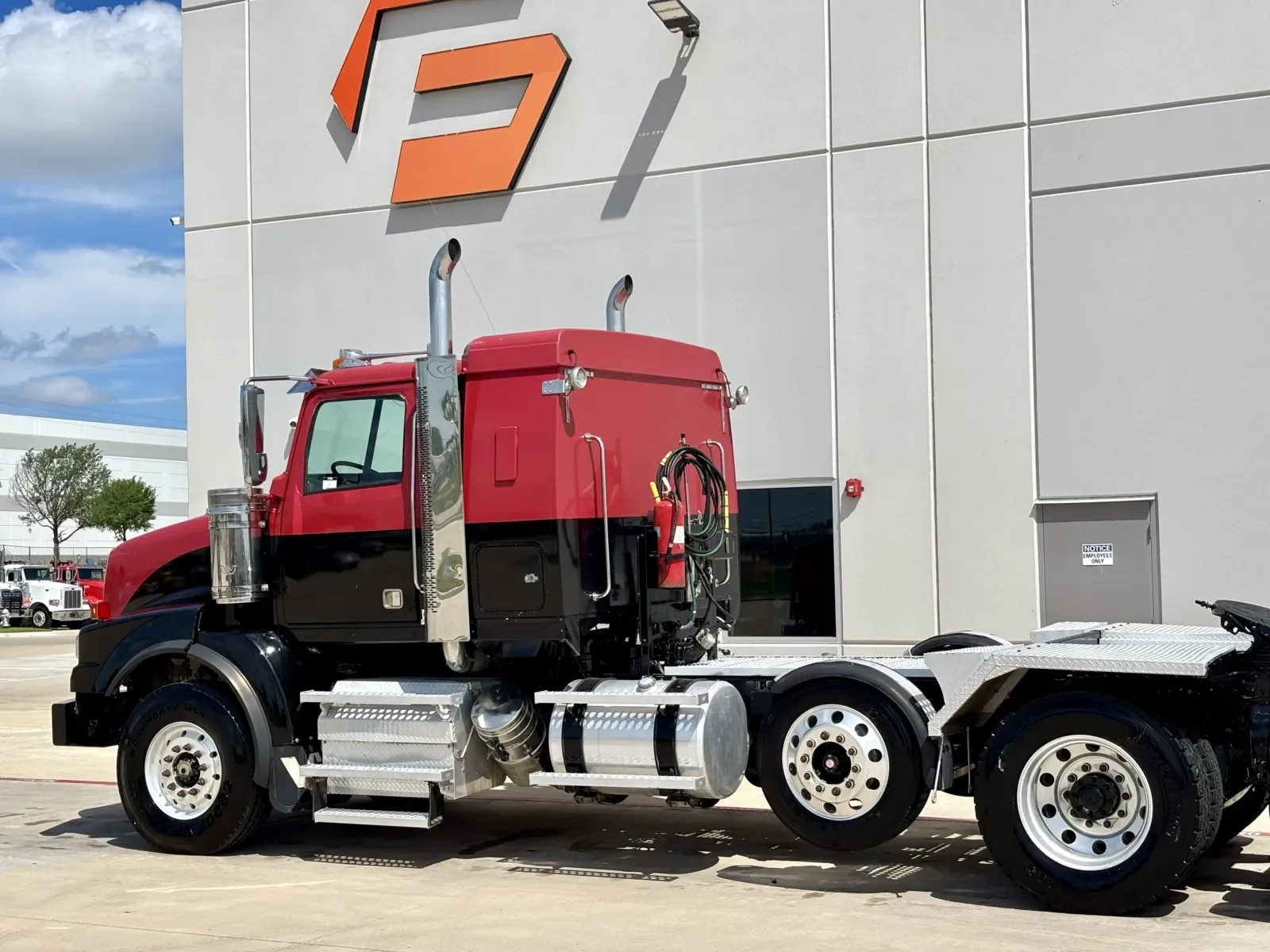 2015 Western Star 4900 - image 8