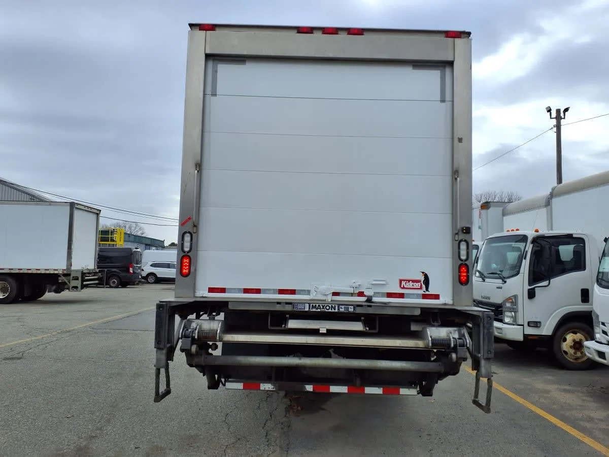 2020 Freightliner M2 106 in Salisbury, MA — photo 5