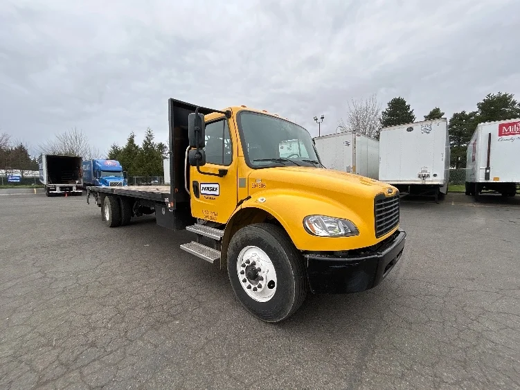 2022 Freightliner M2 106 in Clackamas, OR
