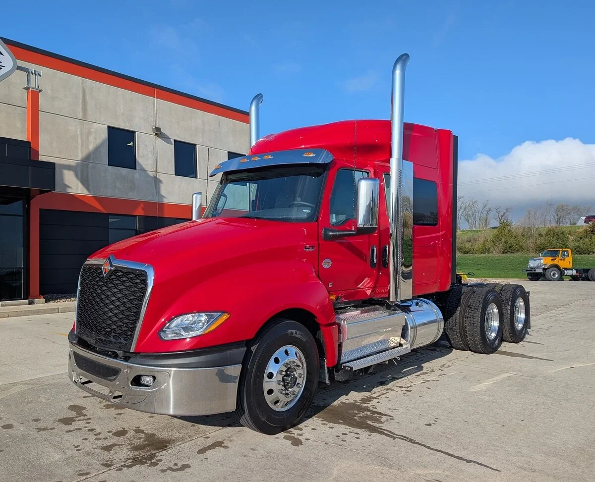 2027 International LT in Dubuque, IA