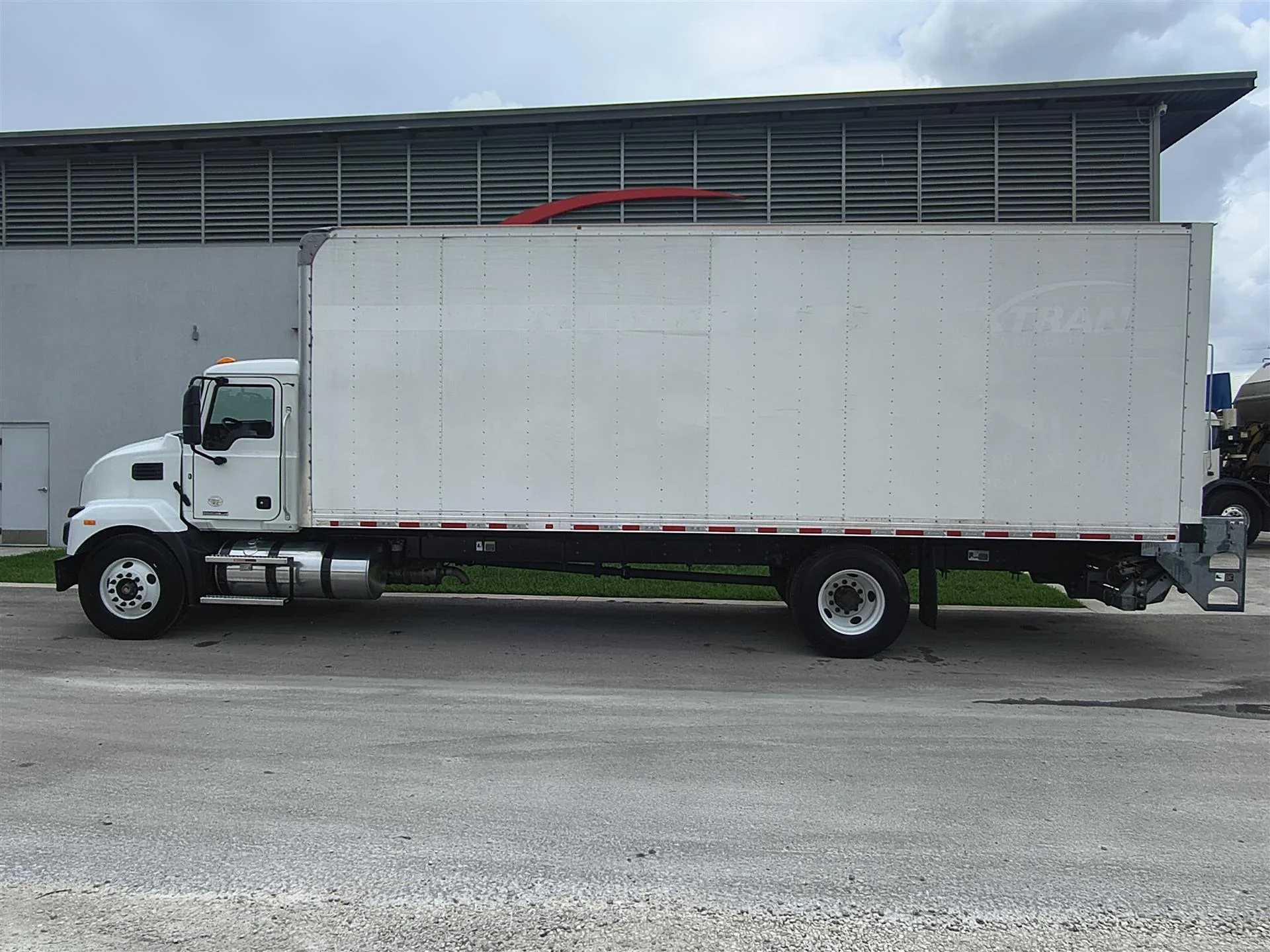 2022 Mack in Orlando, FL — photo 9