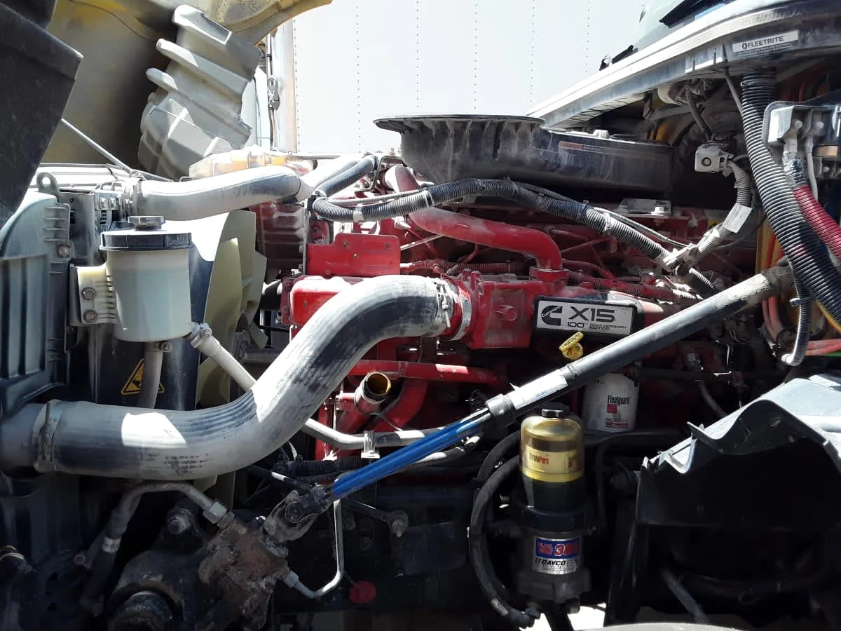 2020 International LT in Kansas City, MO — photo 8