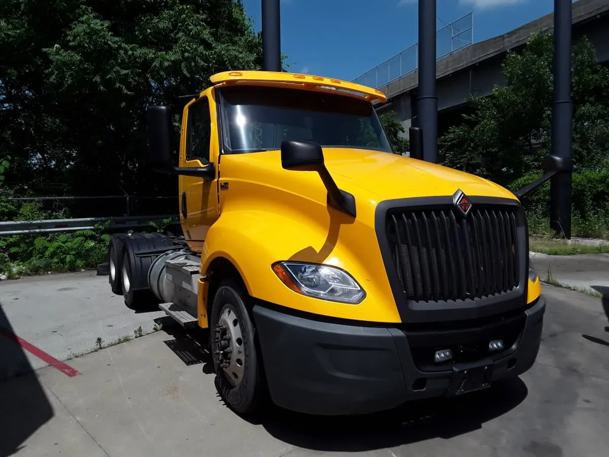 2020 International LT in Kansas City, MO — photo 3