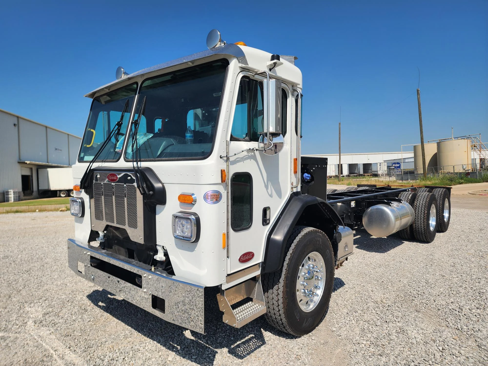 2025 Peterbilt 520