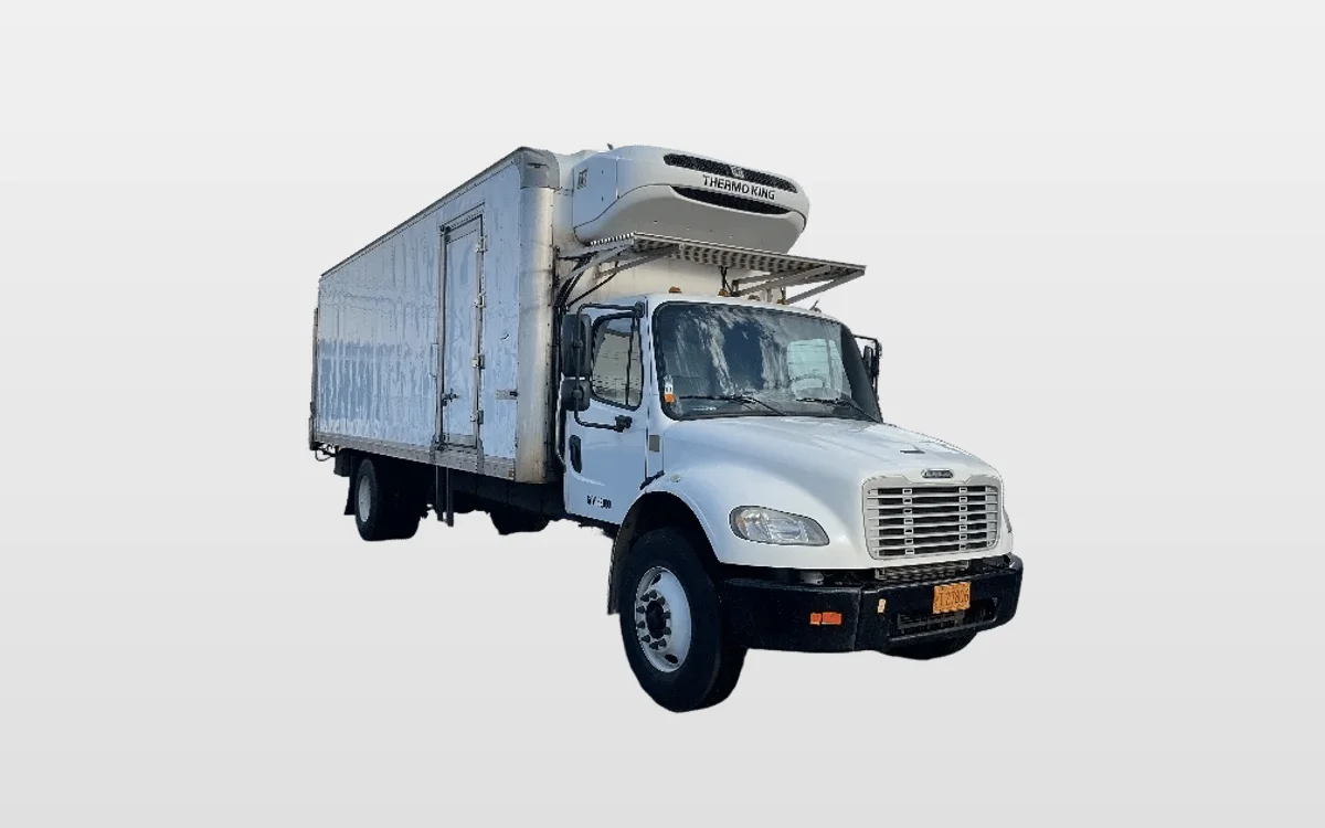 2019 Freightliner M2 106 - image 1