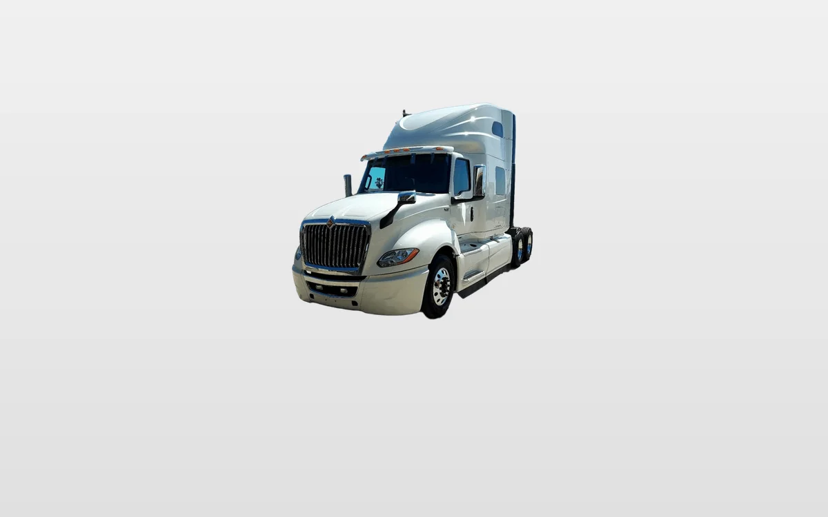 2023 International LT - image 1