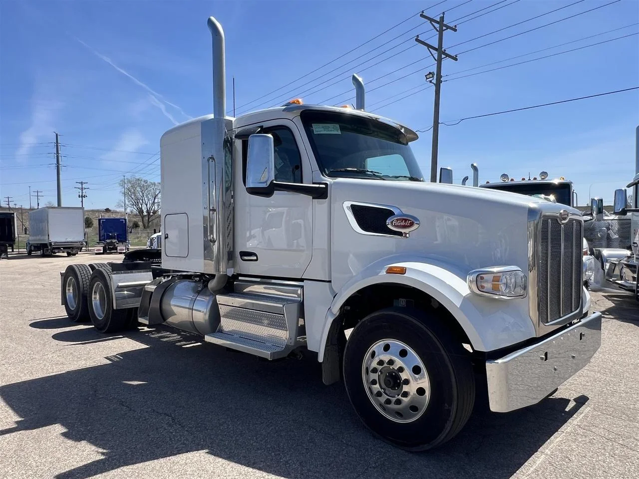 2027 Peterbilt 567 in South St. Paul, MN — photo 3